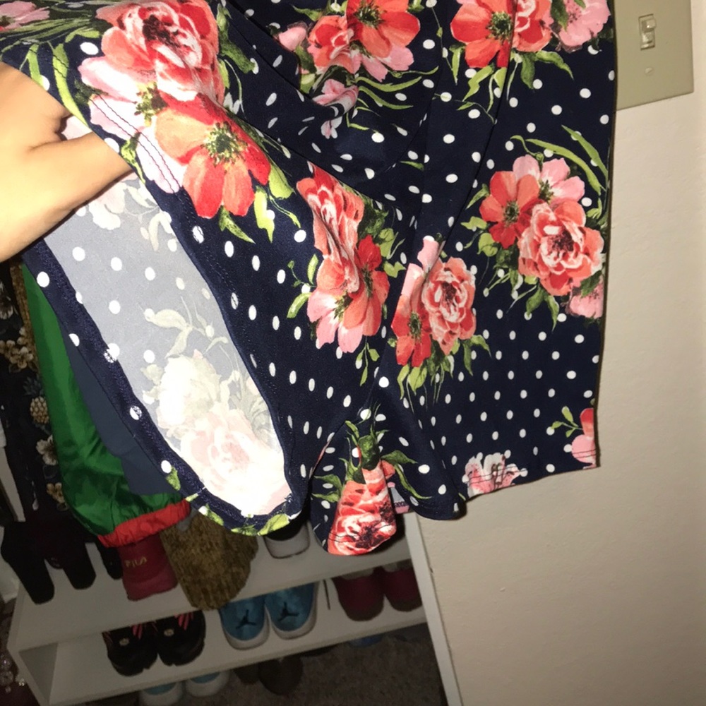 ROMPER - Picture 2 of 2
